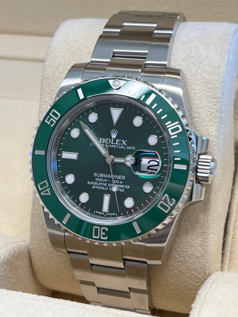 Rolex - Pre-owned Submariner Hulk 116610LV