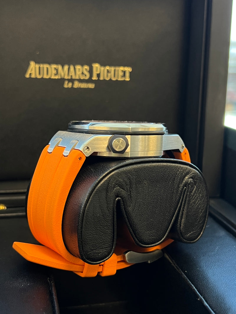 Audemars Piguet - Pre-owned 42mm Royal Oak Offshore Orange 15710ST