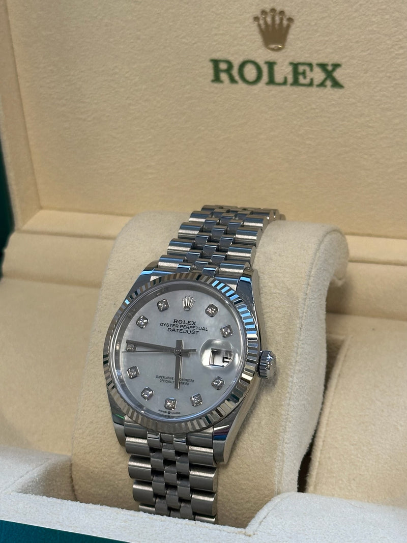 Rolex - Pre-owned Datejust 36mm Mother of Pearl (MOP) Diamond Dial Jubilee Bracelet 126234