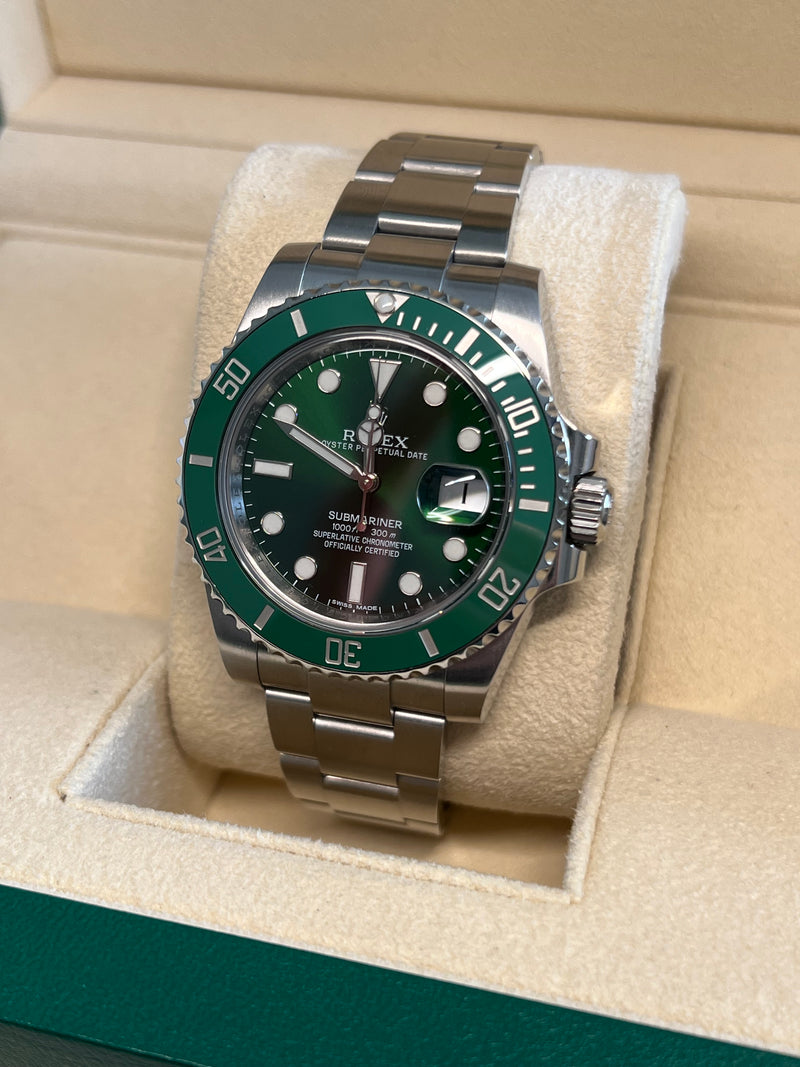 Rolex 116610LV Submariner Date - Pre-owned Luxury Watches