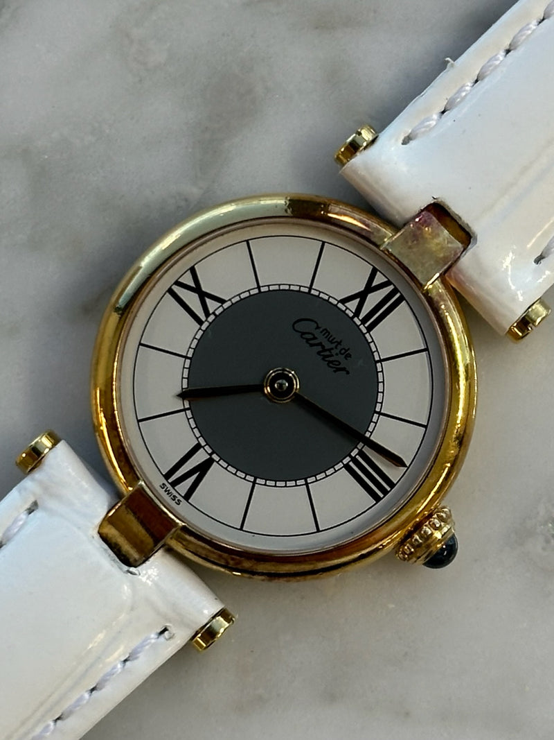 Cartier - Pre-owned Vermeil 24mm White Dial 590004