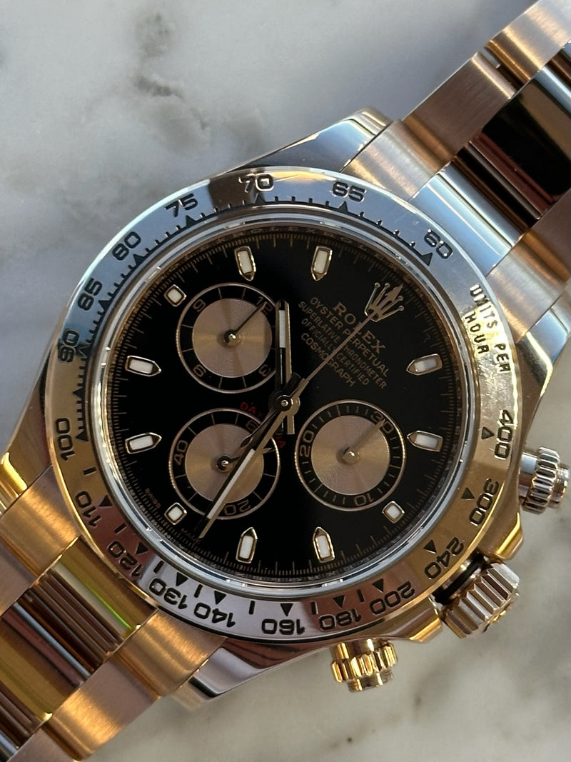 Rolex - Pre-owned Rose Gold Daytona Black Dial 116505