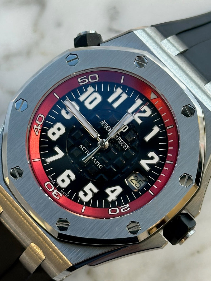 Audemars Piguet - Pre-owned Royal Oak Offshore Diver Scuba Boutique Red & Black Dial 15701ST