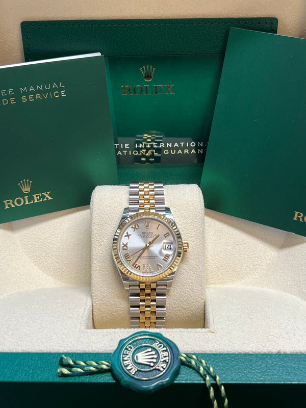 Rolex - Pre-owned Two Tone Yellow Gold Datejust 31mm Silver Diamond VI Dial 278273